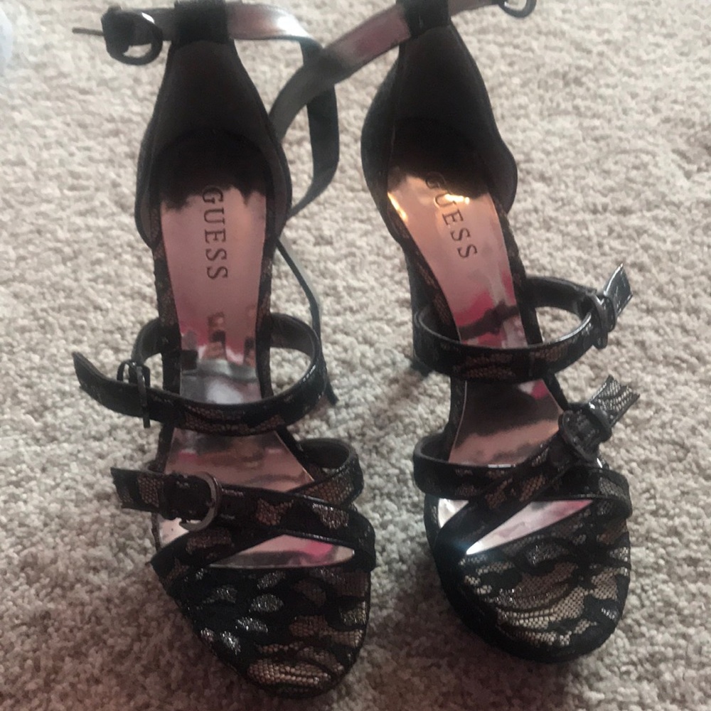 Women’s Guess high heels
